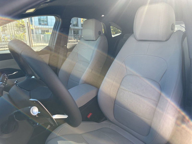 Jaguar E-Pace usata a Arezzo (3)