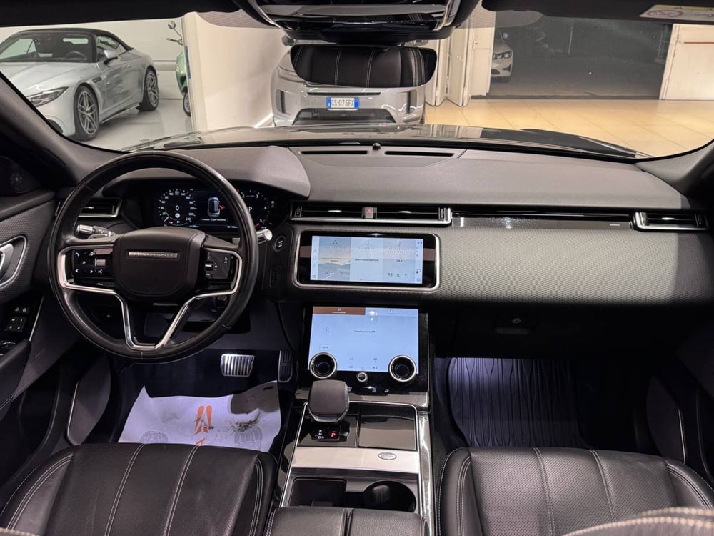 Land Rover Range Rover Velar usata a Savona (4)