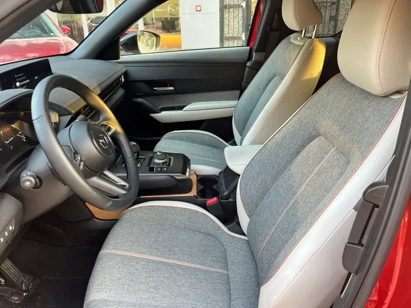 Mazda MX-30 usata a Verbano Cusio Ossola (8)