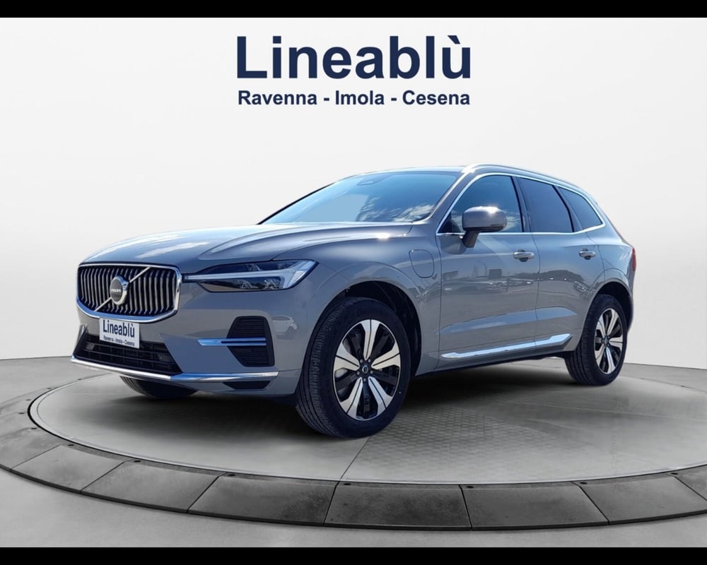 Volvo XC60 nuova a Ravenna