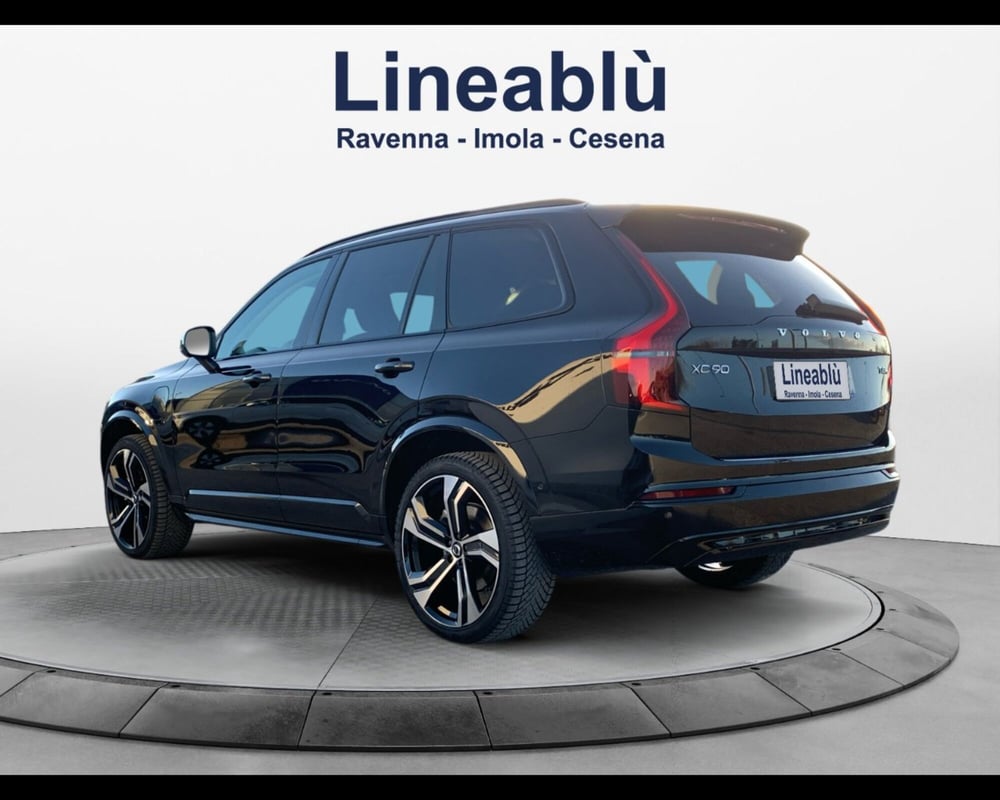 Volvo XC90 nuova a Ravenna (3)