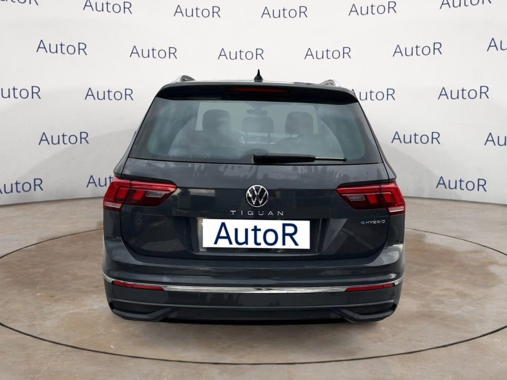 Volkswagen Tiguan usata a Potenza (6)