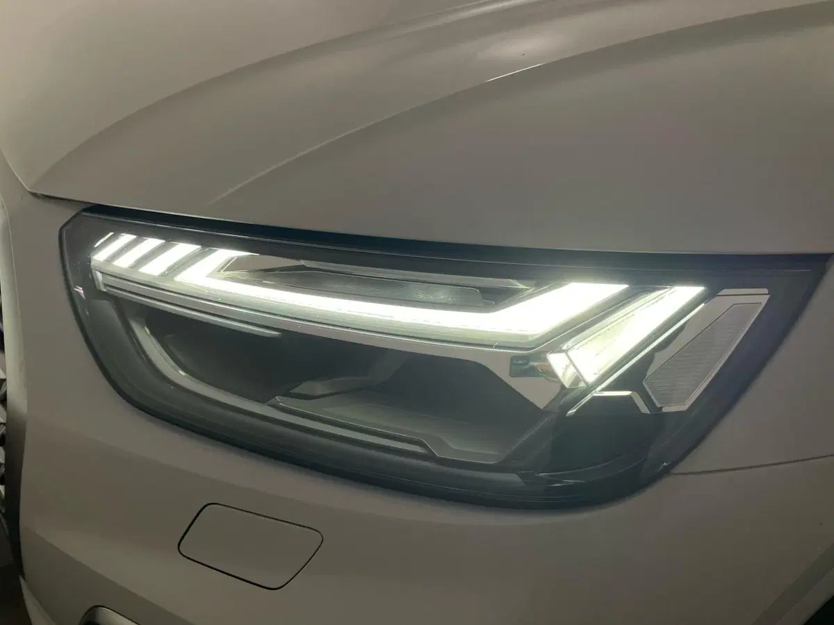 Audi Q5 Sportback usata a Taranto (3)