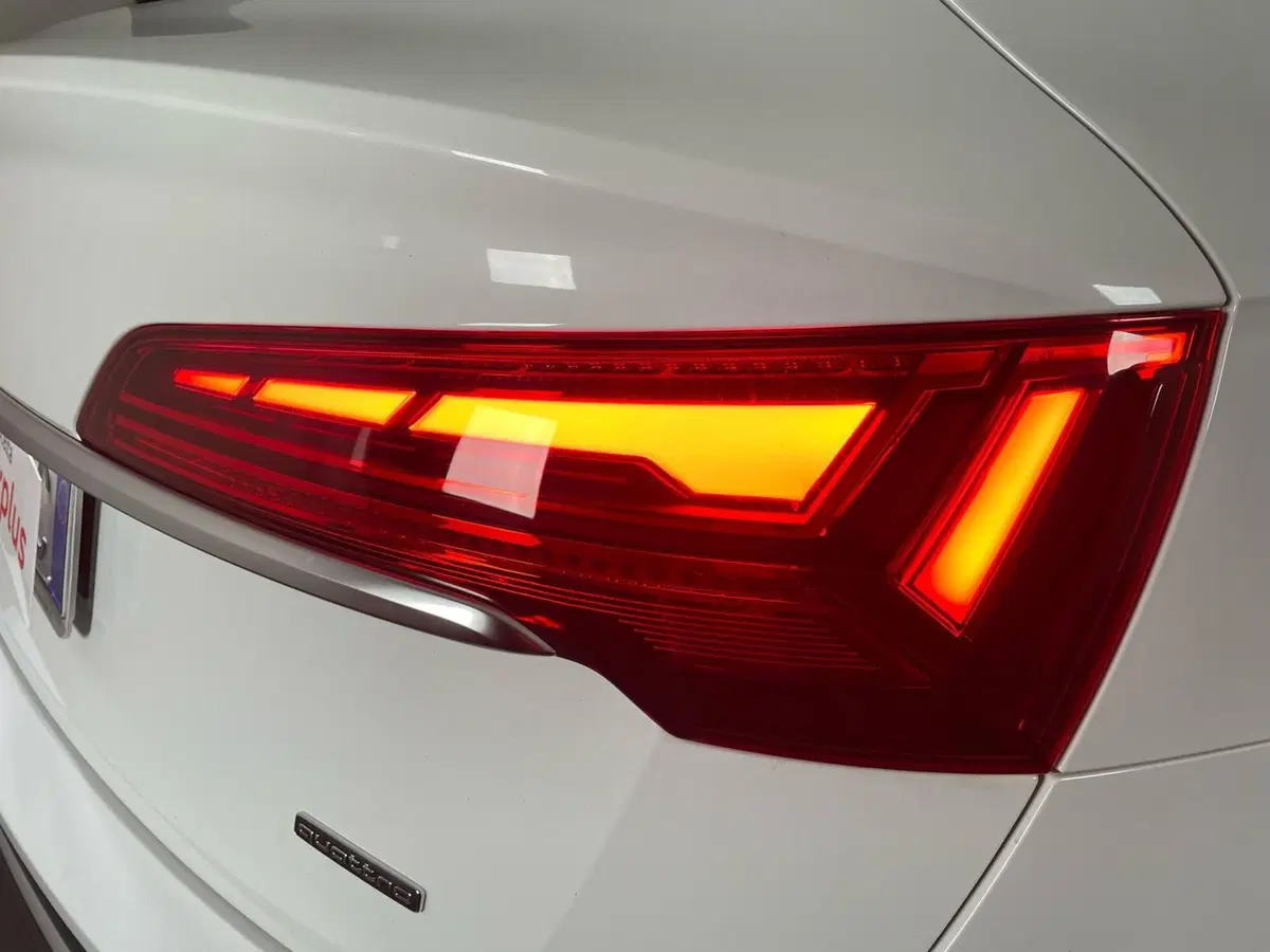 Audi Q5 Sportback usata a Taranto (4)