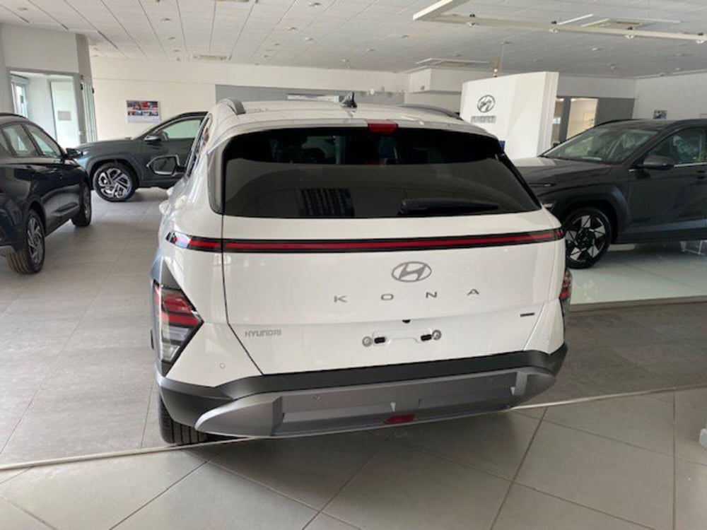 Hyundai Kona nuova a Benevento (7)