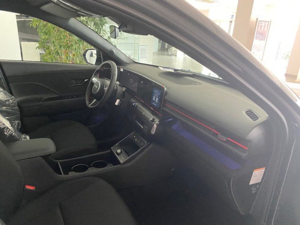 Hyundai Kona nuova a Benevento (11)