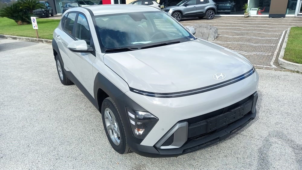 Hyundai Kona nuova a Benevento (2)