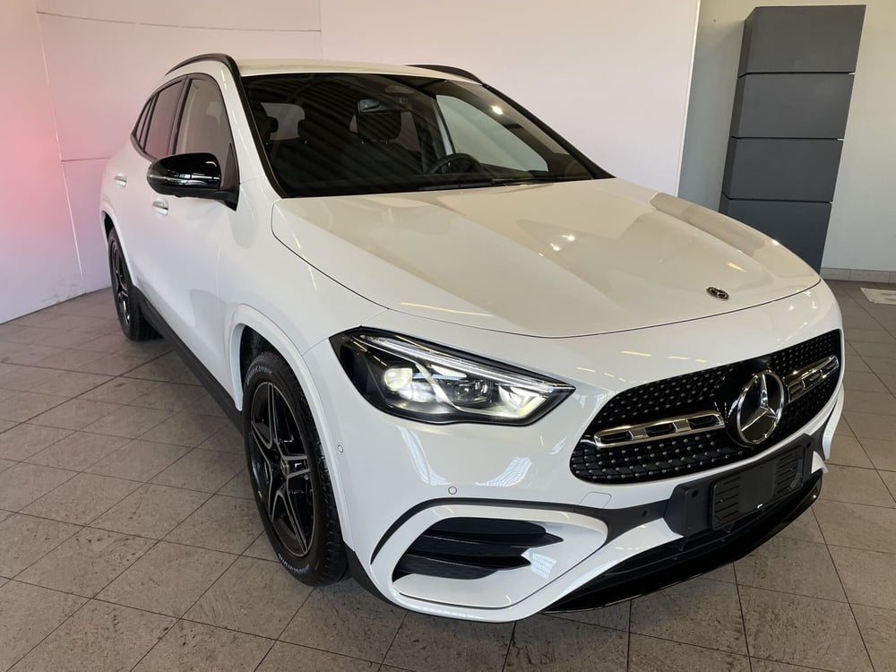 Mercedes-Benz GLA SUV usata a Monza e Brianza (16)