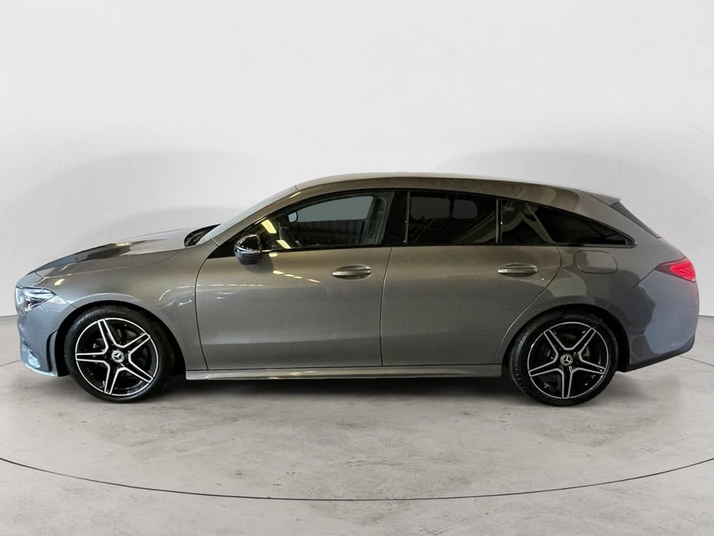 Mercedes-Benz CLA Shooting Brake usata a Milano (3)