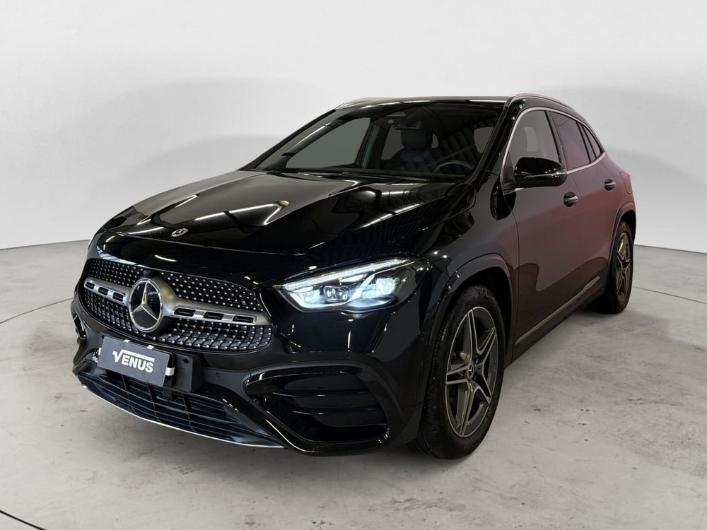 Mercedes-Benz GLA SUV usata a Milano (2)