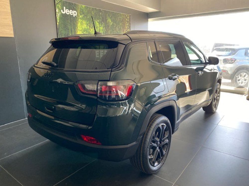 Jeep Compass nuova a Benevento (7)