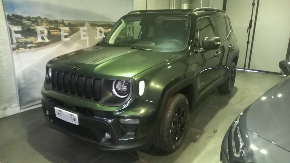 Jeep Renegade nuova a Benevento