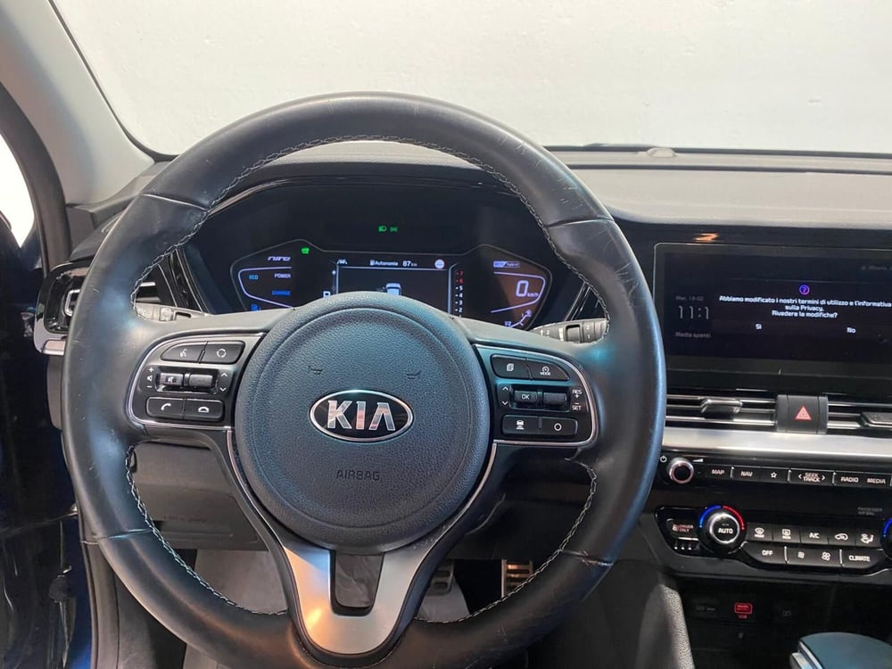 Kia Niro usata a Milano (13)