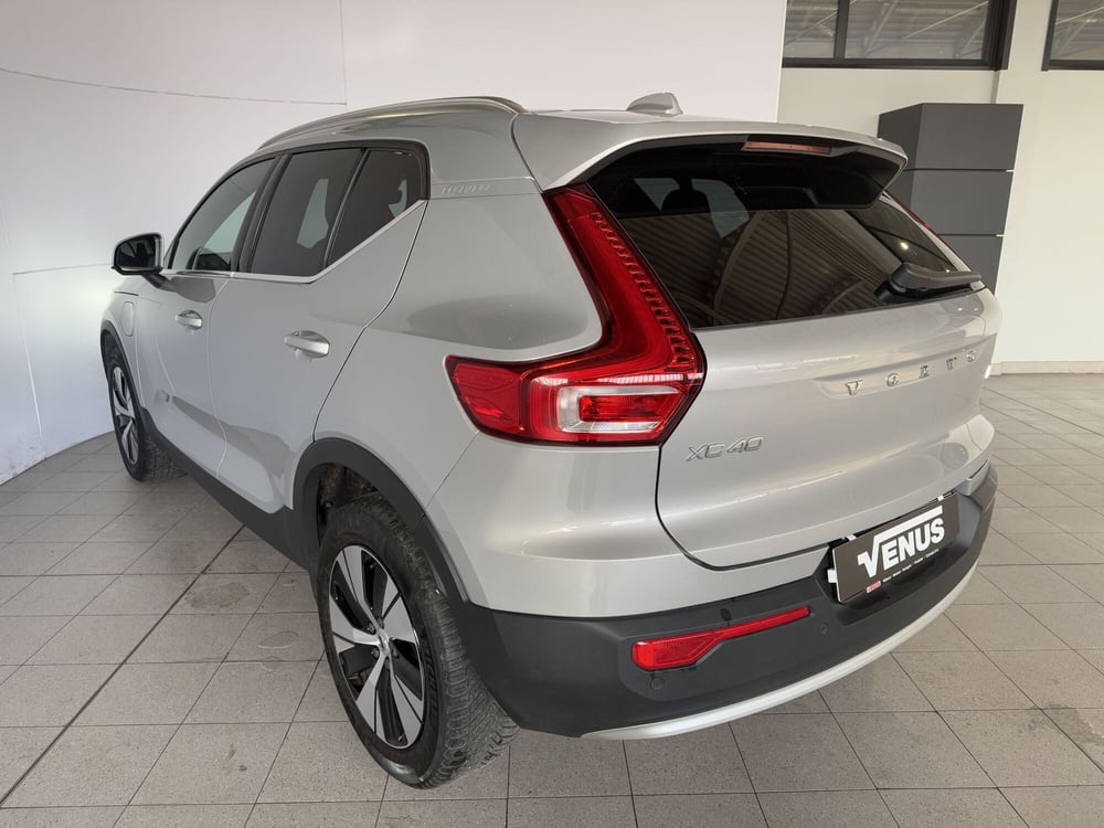 Volvo XC40 usata a Monza e Brianza (4)