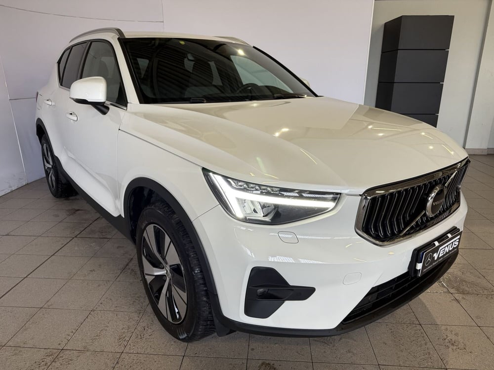 Volvo XC40 usata a Monza e Brianza (16)