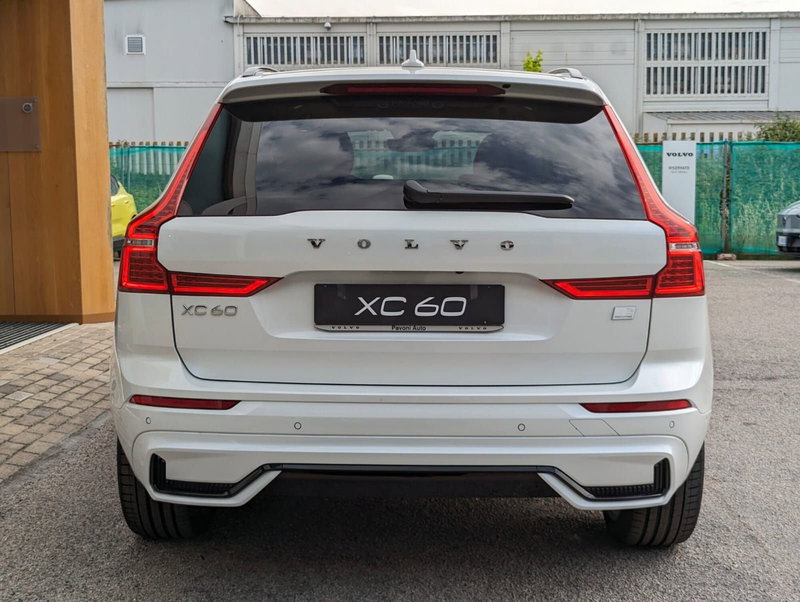Volvo XC60 usata a Pescara (7)