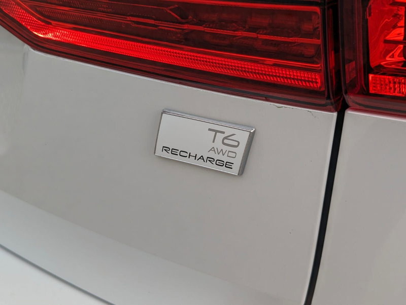 Volvo XC60 usata a Pescara (9)