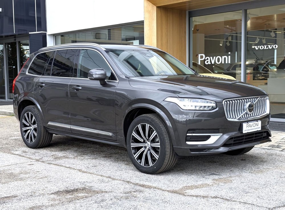 Volvo XC90 nuova a Pescara (2)