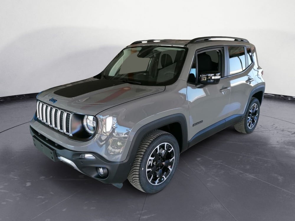 Jeep Renegade nuova a Salerno