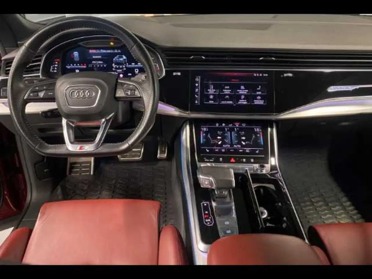 Audi Q8 Sportback usata a Pistoia (4)