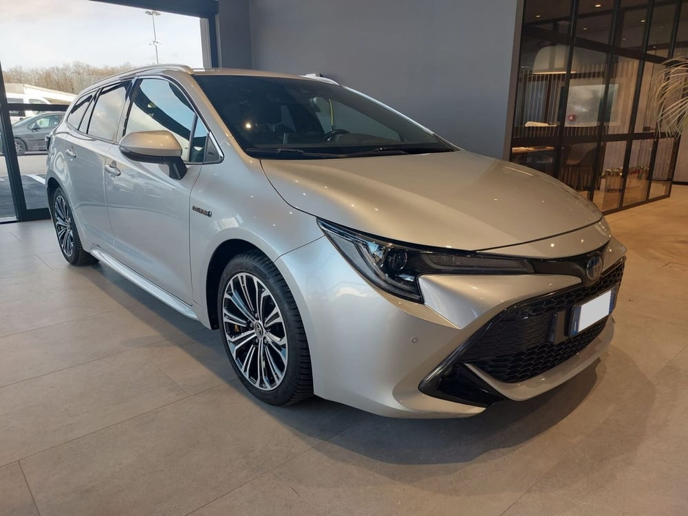 Toyota Corolla Touring Sports usata a Frosinone (2)