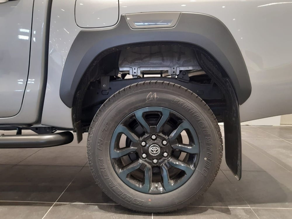 Toyota Hilux nuova a Vicenza (12)