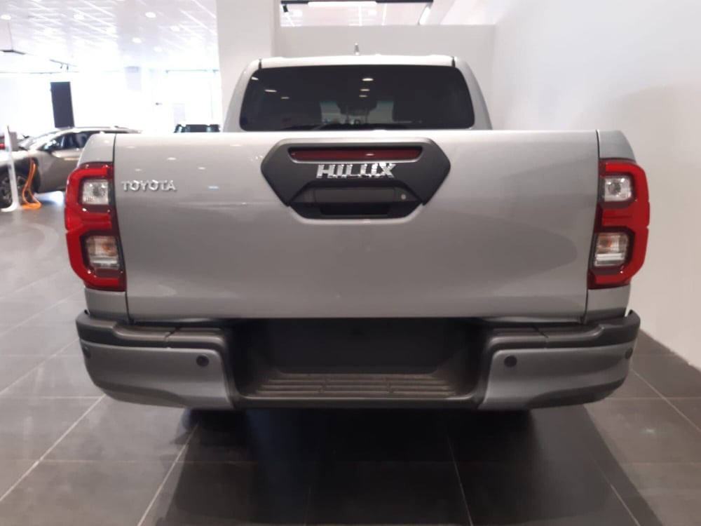 Toyota Hilux nuova a Vicenza (5)