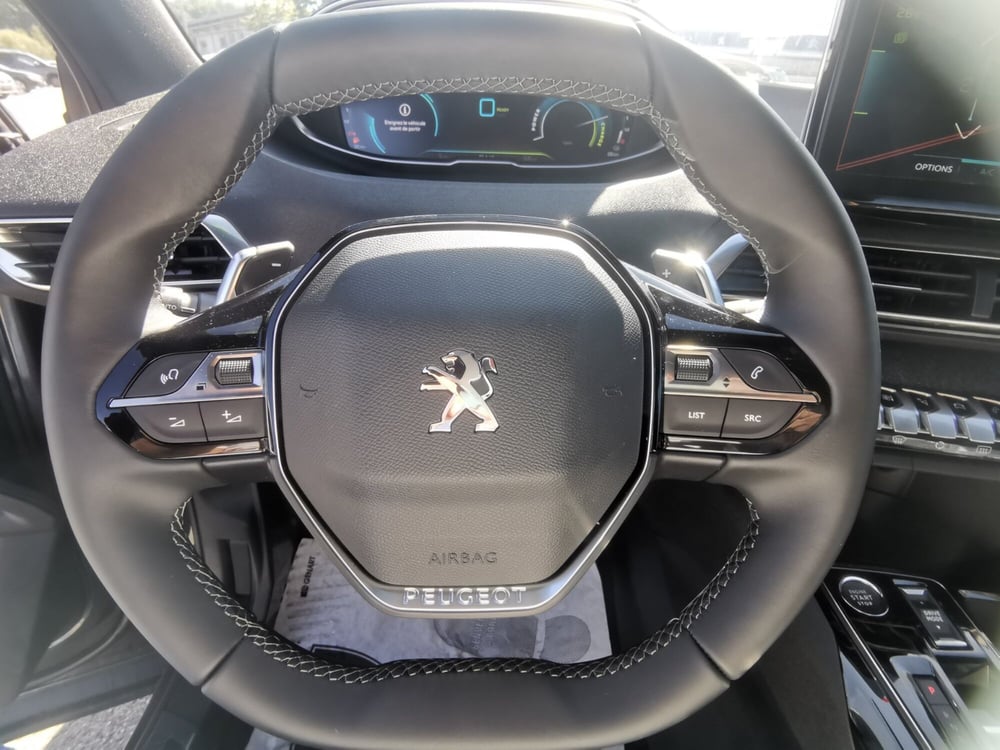 Peugeot 3008 nuova a Frosinone (11)