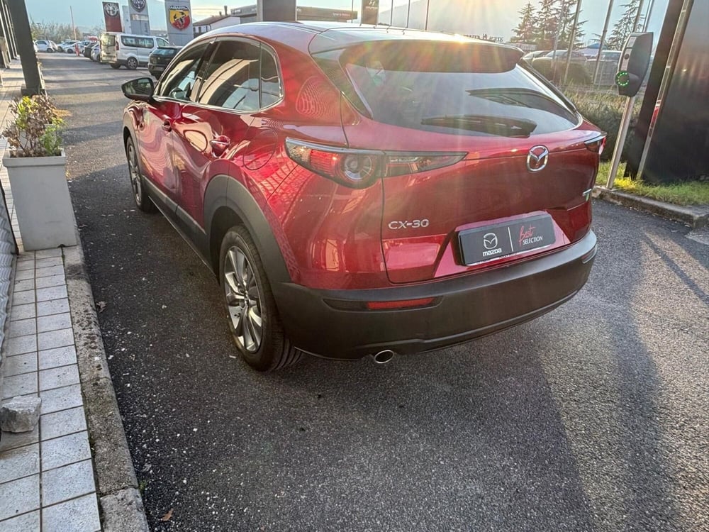 Mazda CX-30 nuova a Frosinone (4)