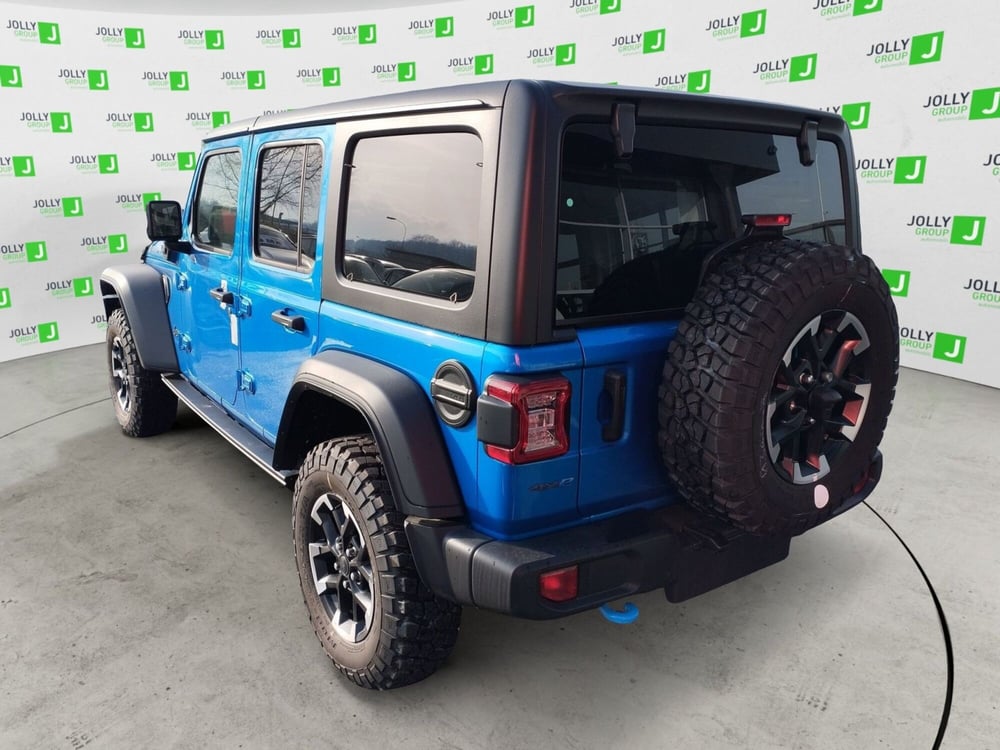 Jeep Wrangler Unlimited nuova a Frosinone (4)