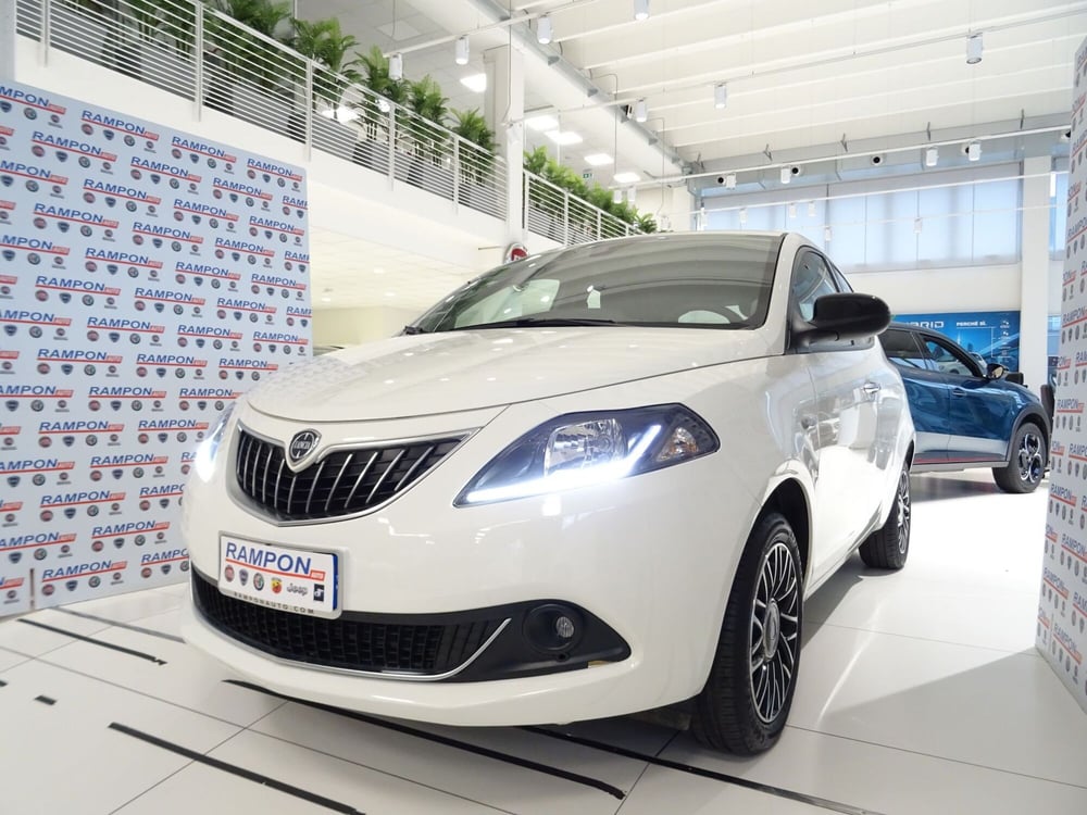 Lancia Ypsilon usata a Venezia