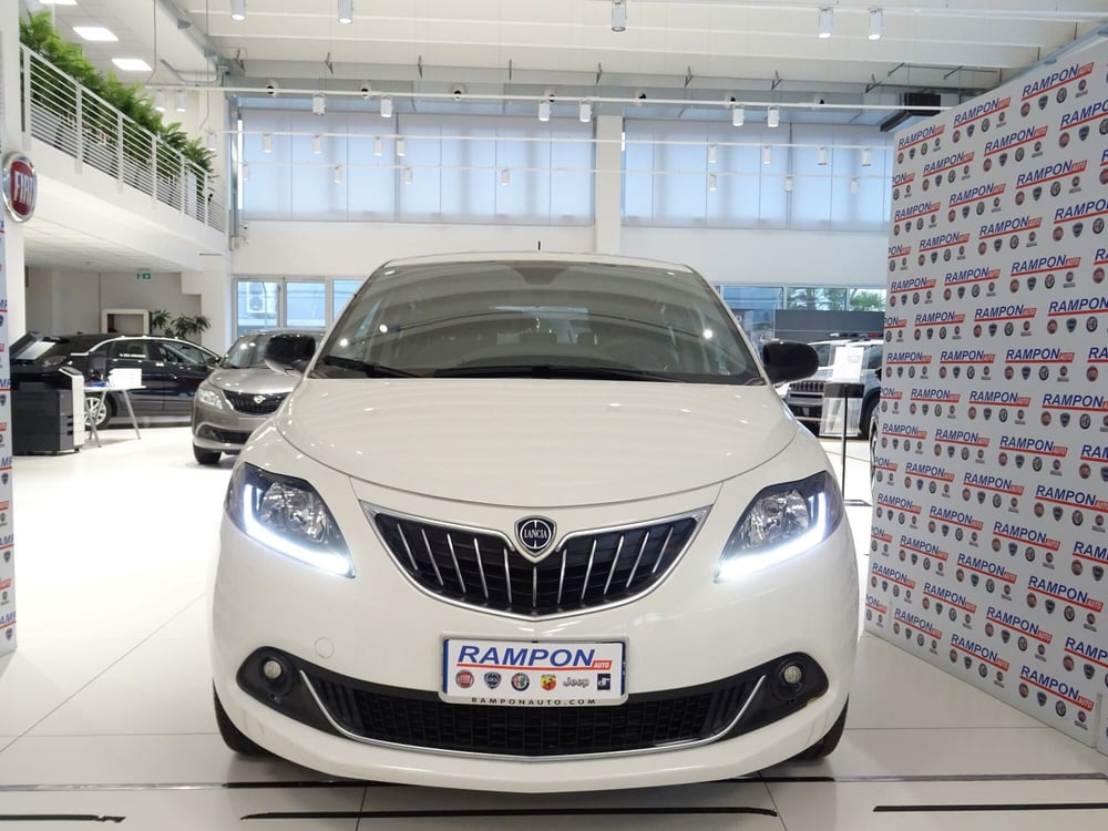 Lancia Ypsilon usata a Venezia (5)