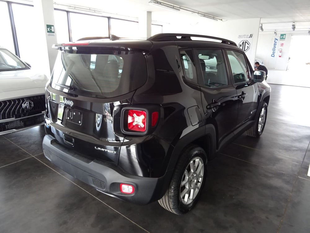 Jeep Renegade nuova a Lucca (5)