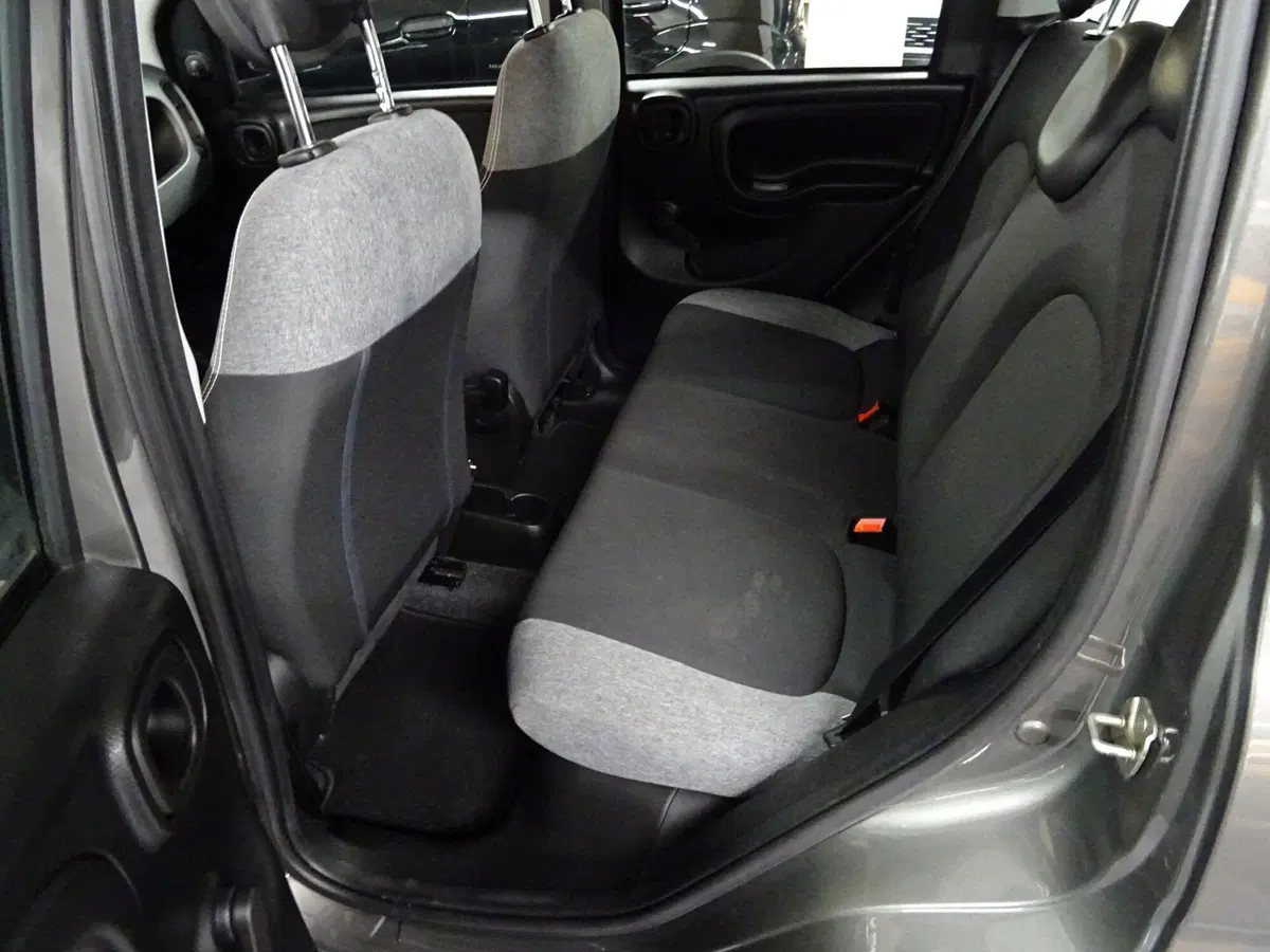 Fiat Panda Cross usata a Lucca (12)