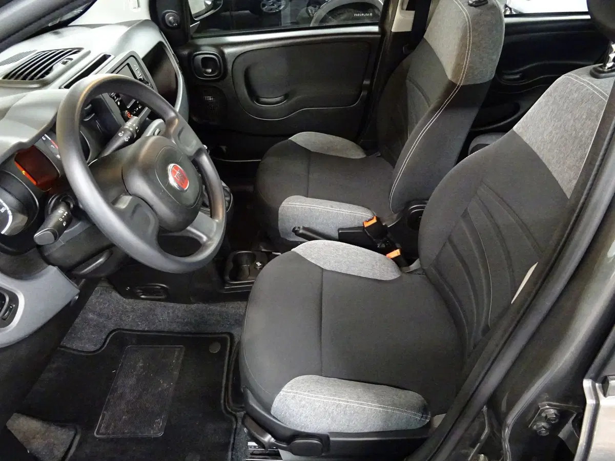 Fiat Panda Cross usata a Lucca (9)