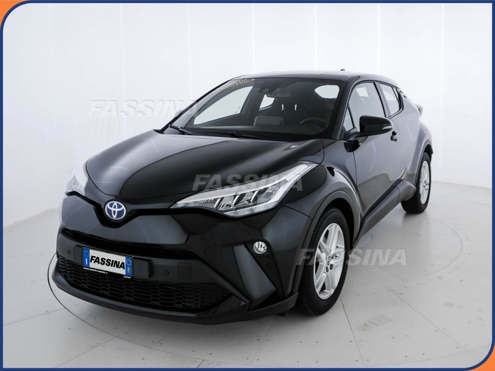 Toyota Toyota C-HR usata a Milano (3)