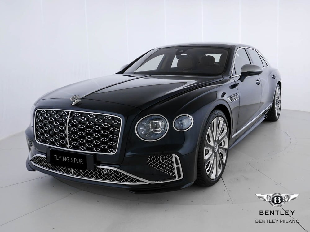 Bentley Flying Spur nuova a Milano (3)