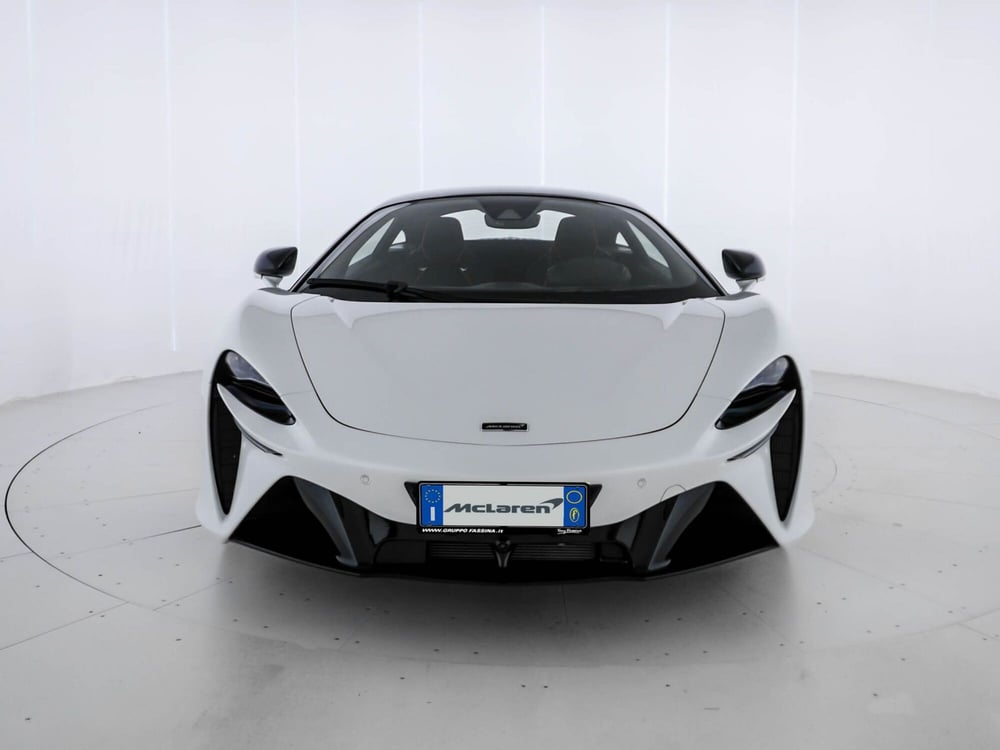 McLaren Artura Coupé usata a Milano (2)