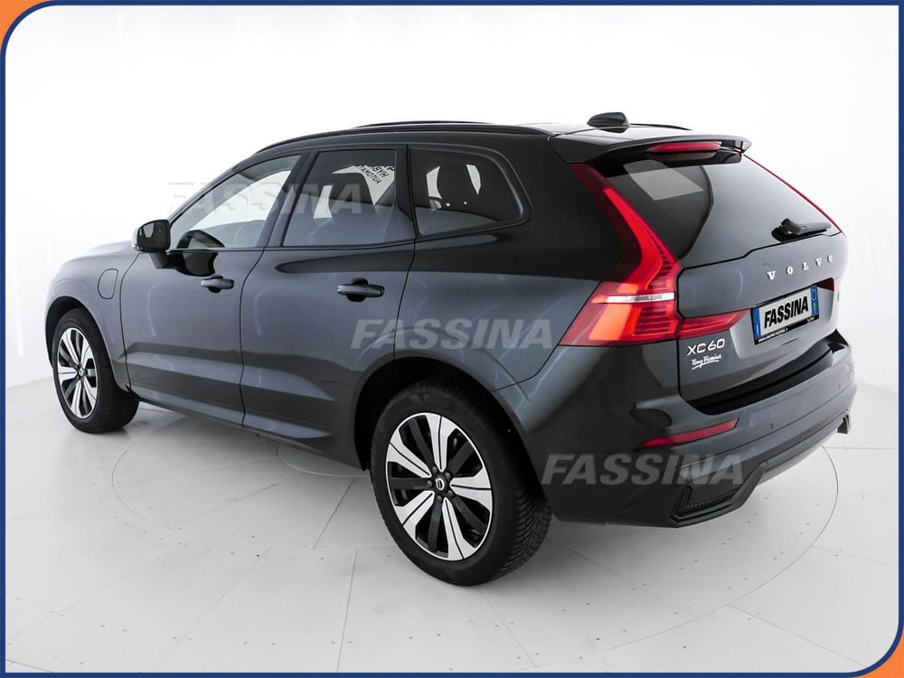 Volvo XC60 usata a Milano (4)