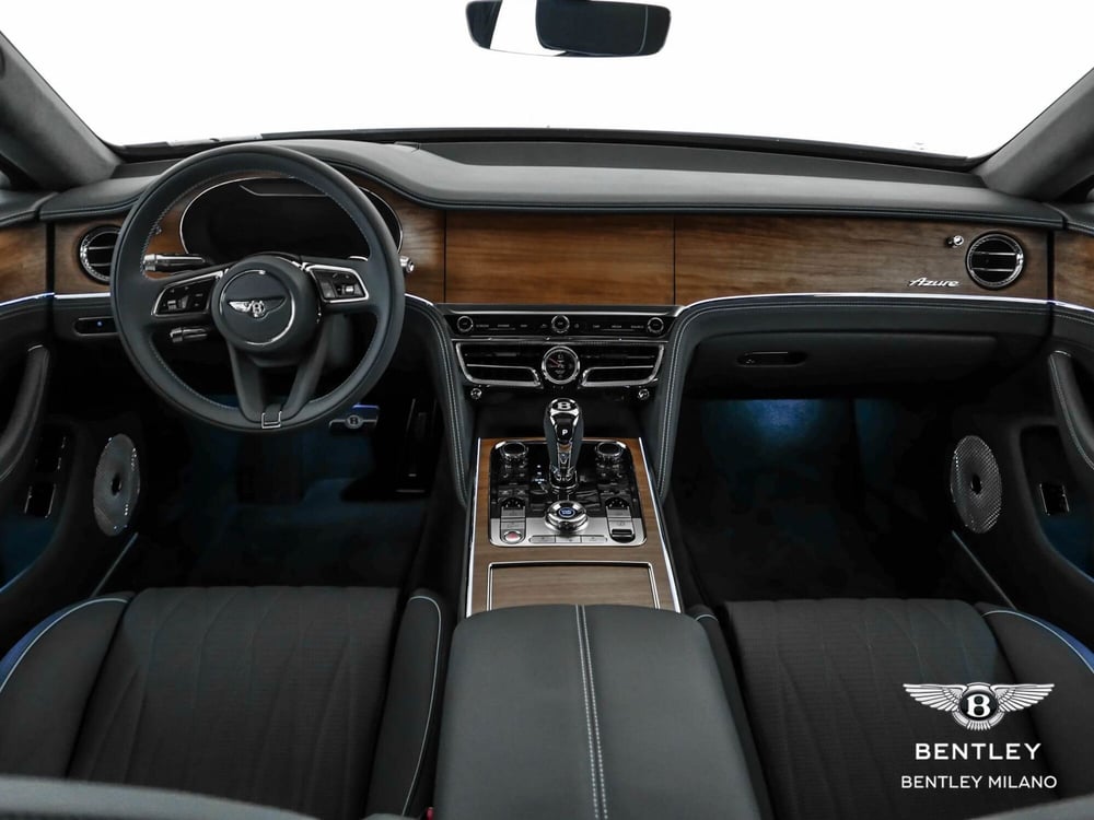 Bentley Flying Spur nuova a Milano (13)