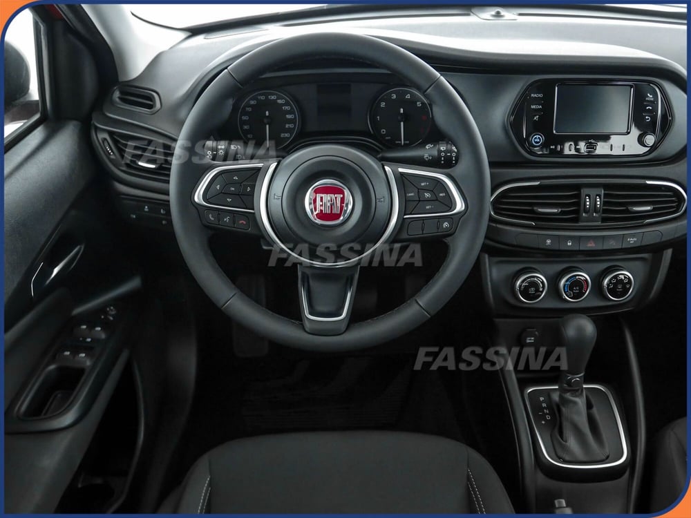 Fiat Tipo Station Wagon nuova a Milano (10)