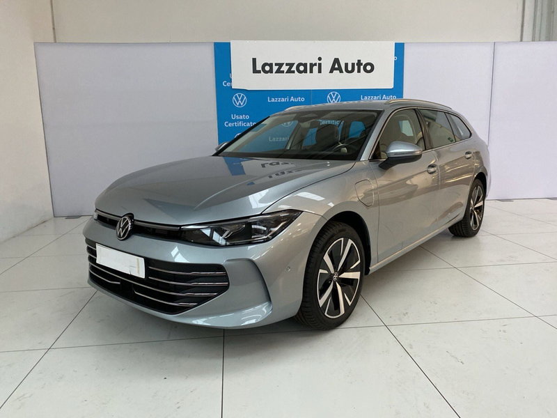 Volkswagen Passat nuova a Lodi