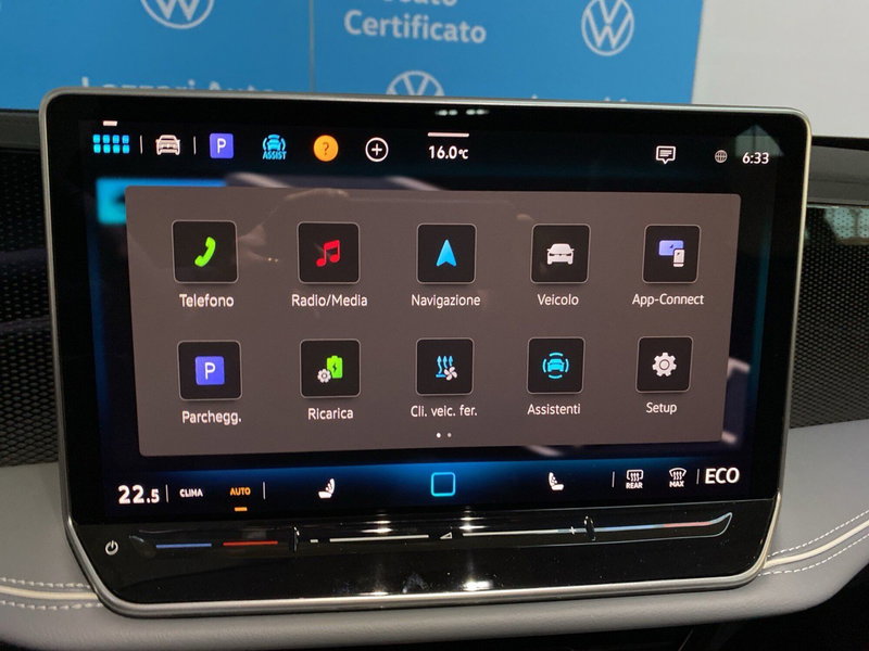 Volkswagen Passat nuova a Lodi (15)