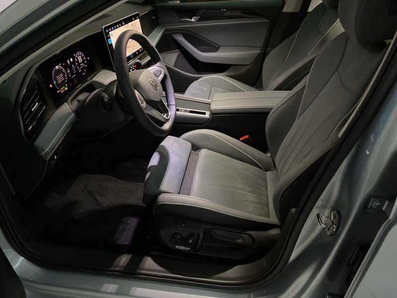 Volkswagen Passat nuova a Lodi (7)