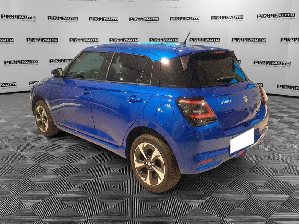 Suzuki Swift nuova a Piacenza (3)