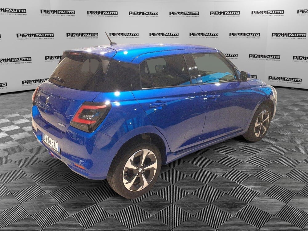 Suzuki Swift nuova a Piacenza (5)