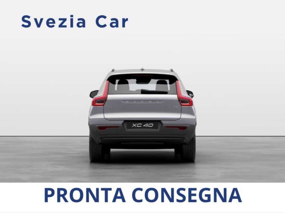 Volvo XC40 nuova a Milano