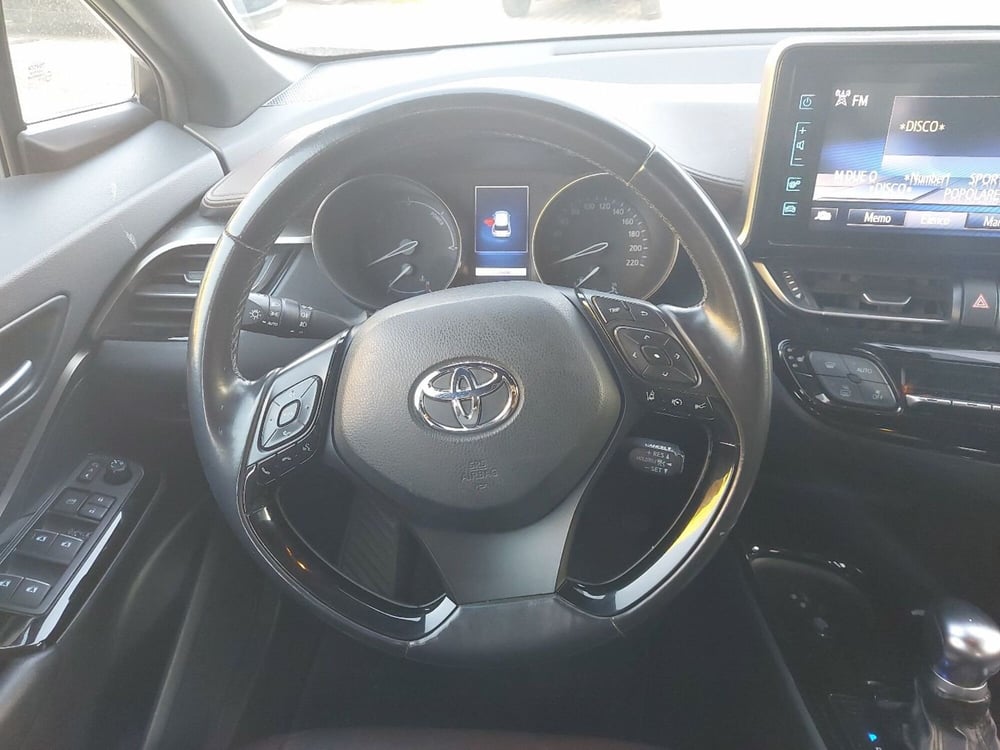 Toyota Toyota C-HR usata a Como (7)