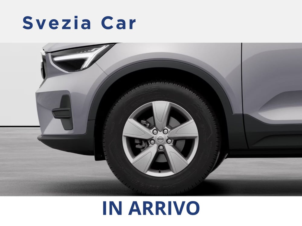 Volvo XC40 nuova a Milano (10)