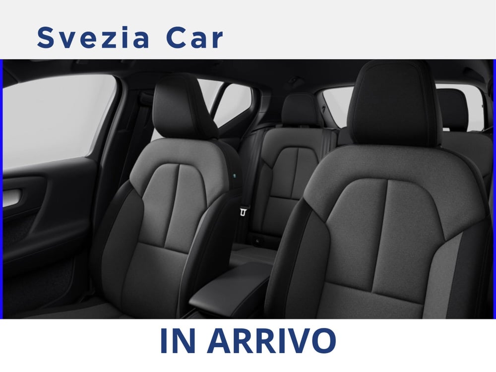 Volvo XC40 nuova a Milano (8)